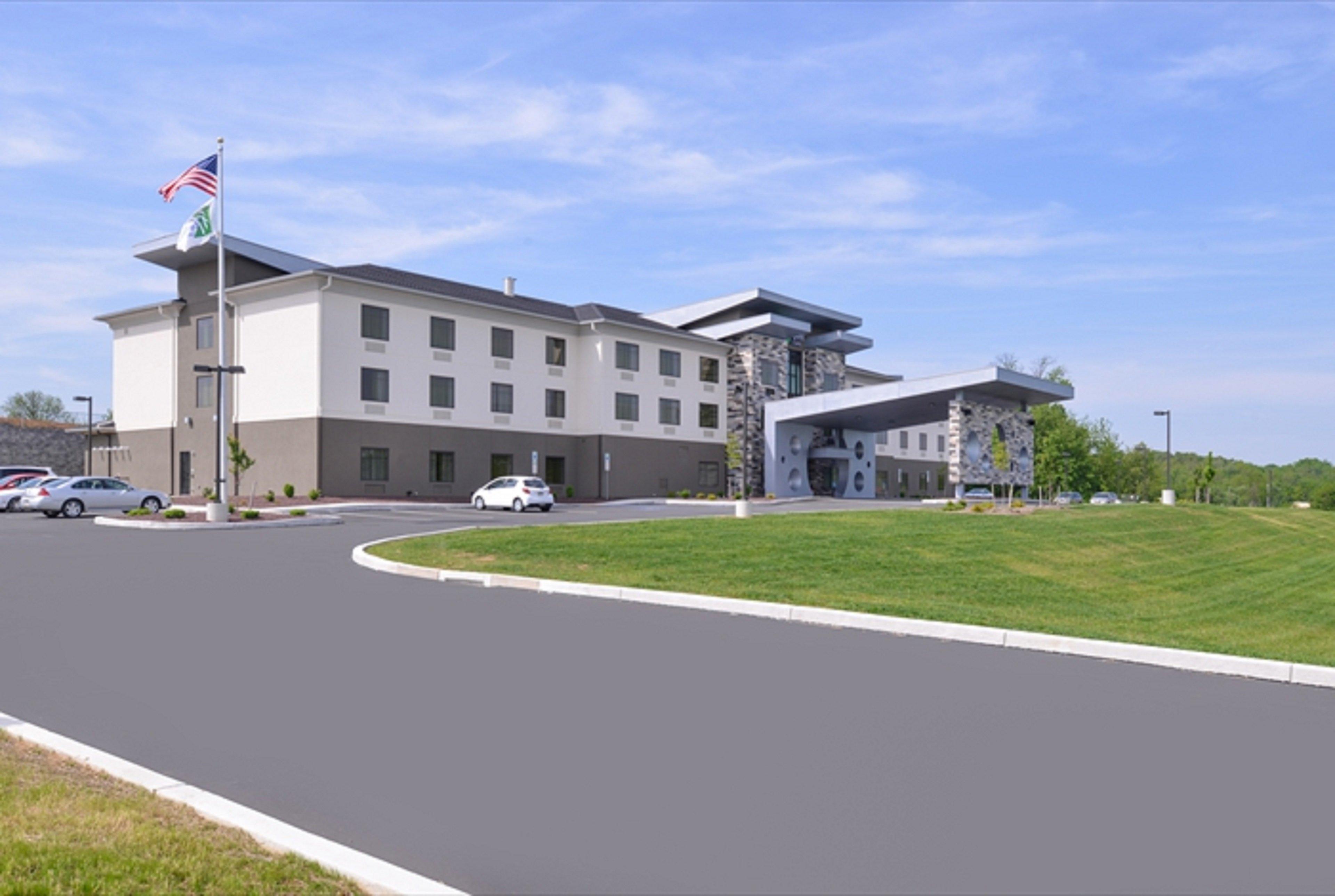 Holiday Inn Express & Suites Shippensburg By Ihg Zewnętrze zdjęcie