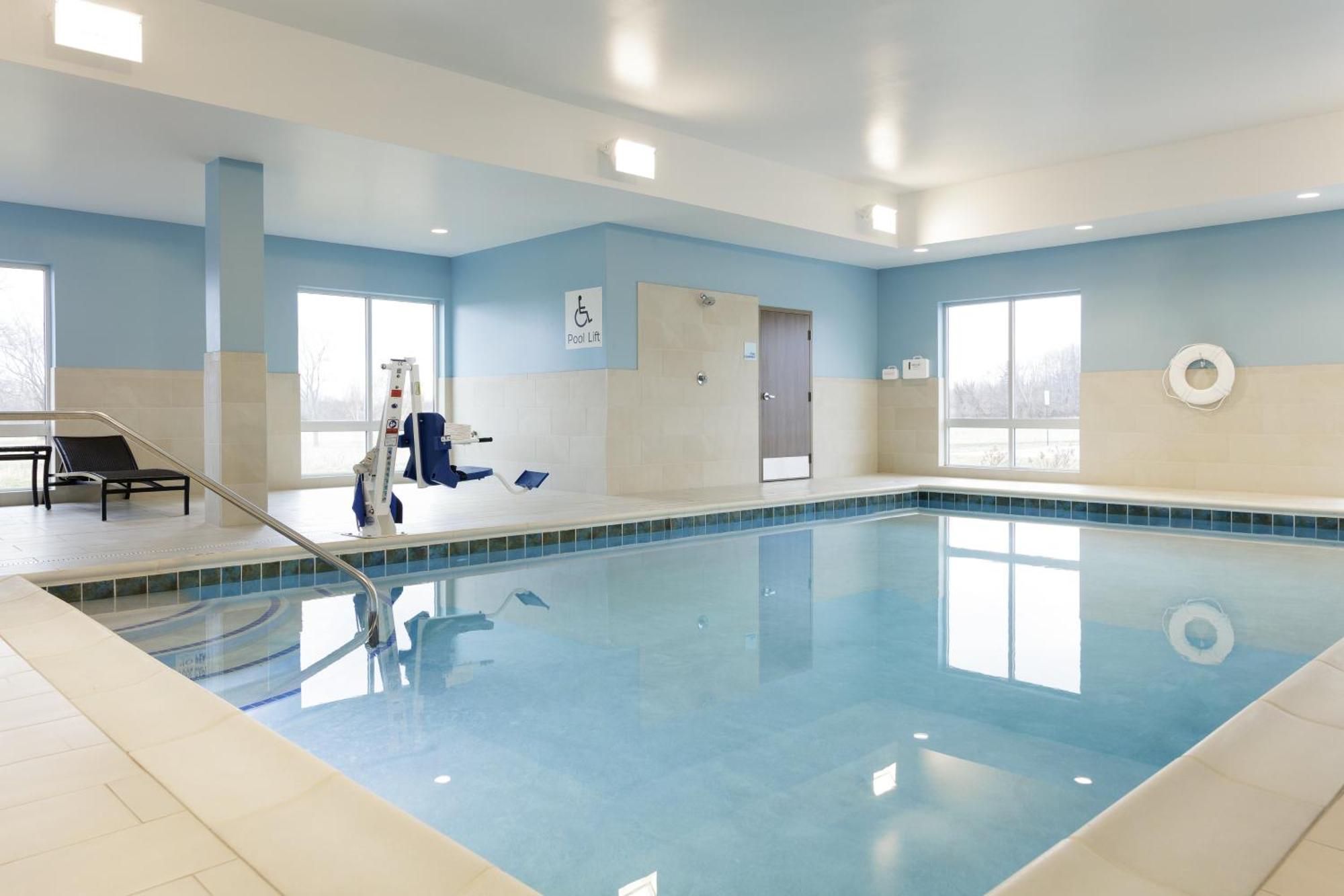 Holiday Inn Express & Suites Shippensburg By Ihg Zewnętrze zdjęcie