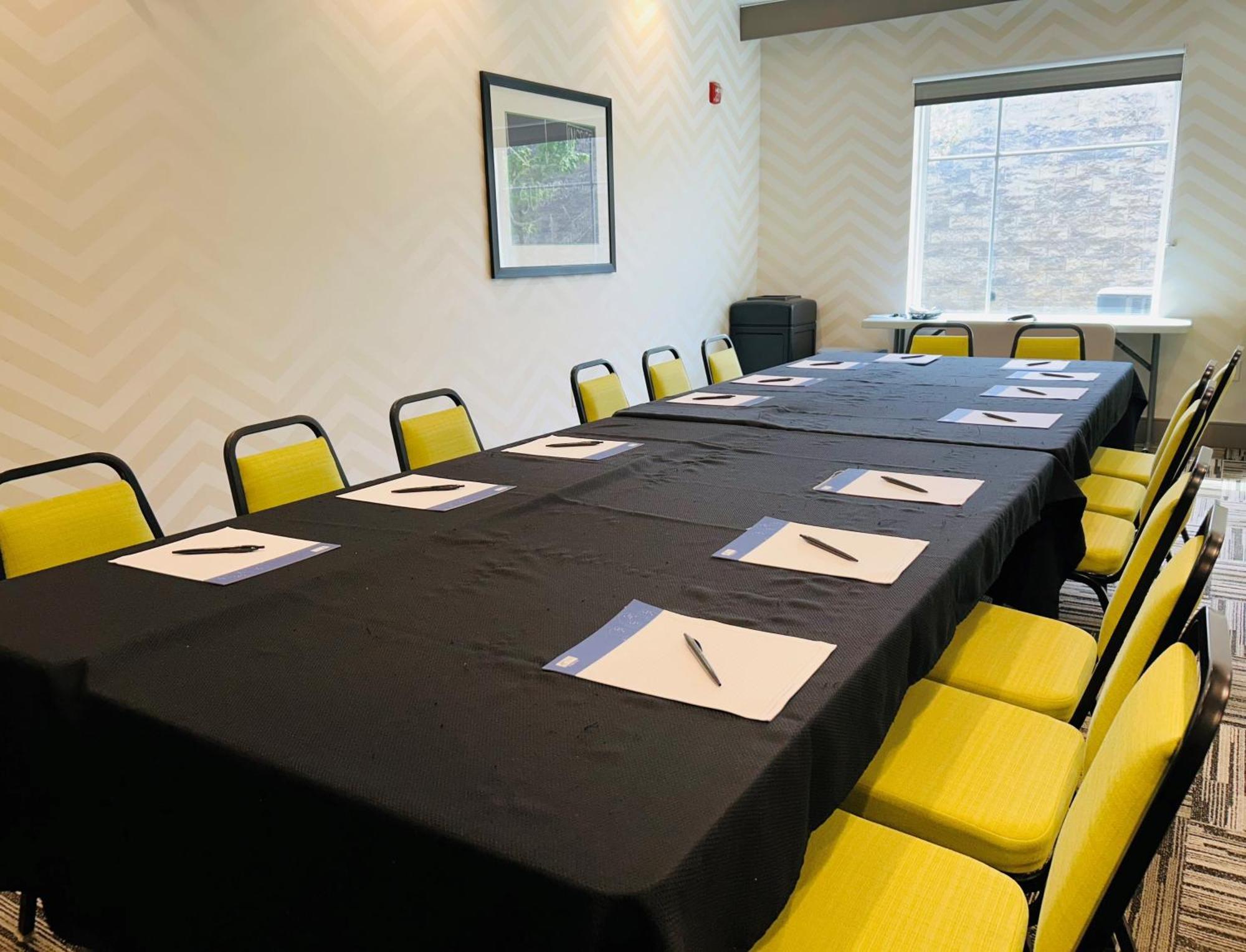 Holiday Inn Express & Suites Shippensburg By Ihg Zewnętrze zdjęcie
