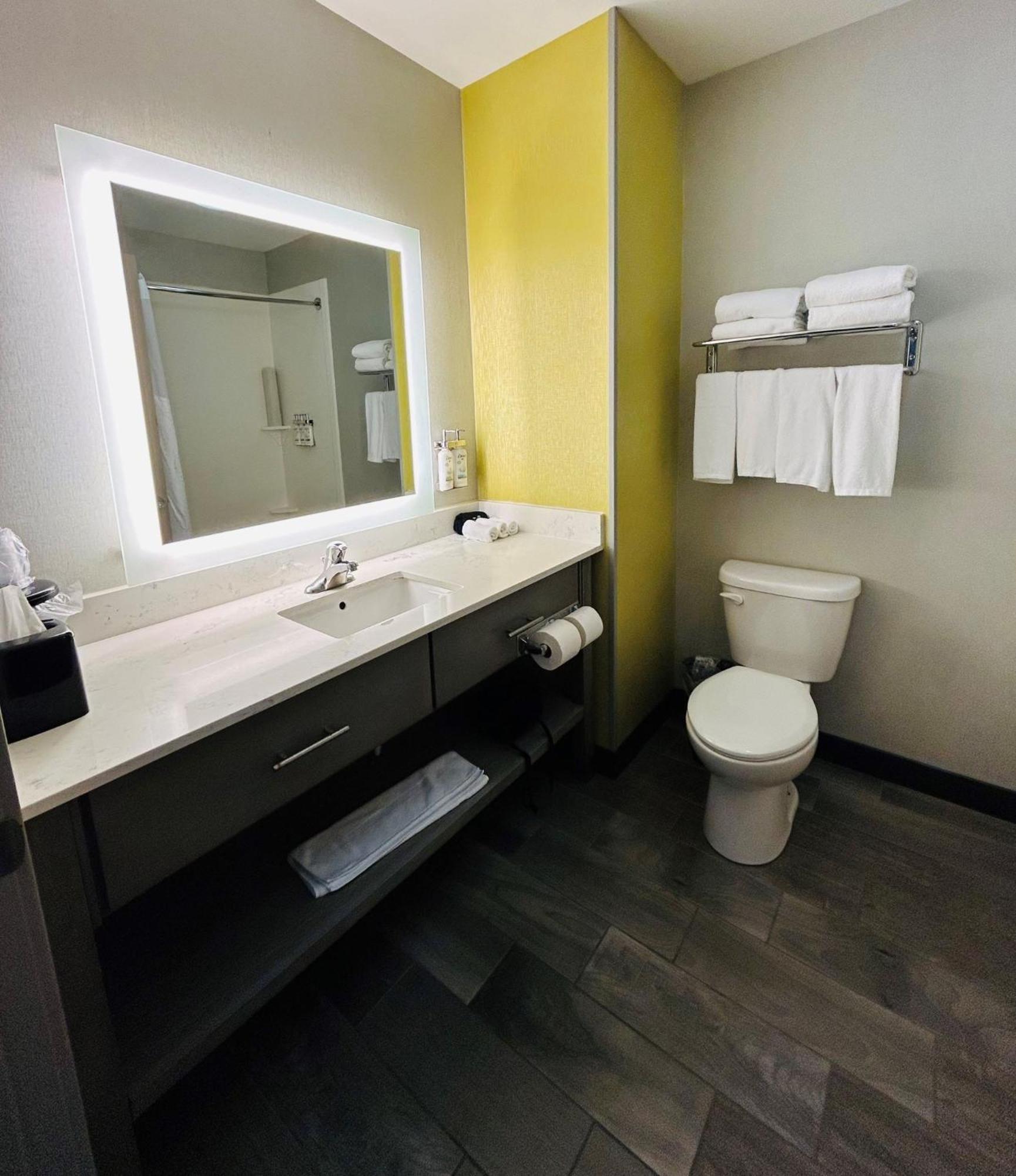 Holiday Inn Express & Suites Shippensburg By Ihg Zewnętrze zdjęcie