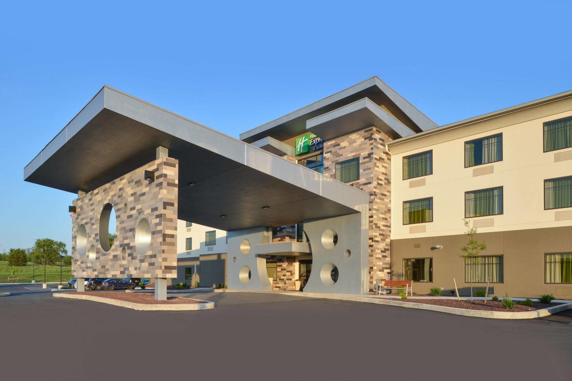 Holiday Inn Express & Suites Shippensburg By Ihg Zewnętrze zdjęcie